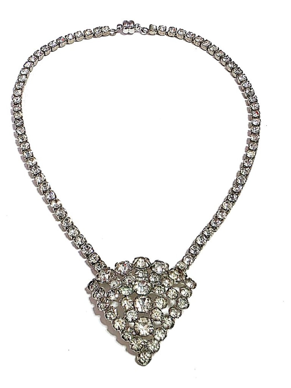 Rhinestone triangle necklace
